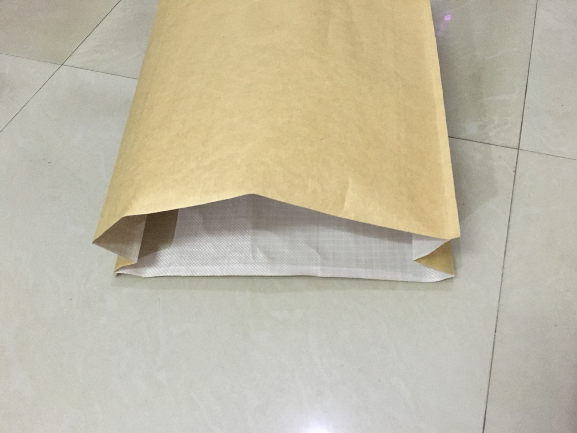 晶知特价55*85CM纸塑复合袋牛皮纸编织袋蛇皮三复合袋防潮防水打