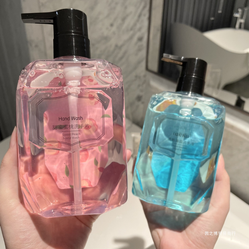 Xiaohongshuは、家庭用の抗菌性と保湿性を備えた海塩の香りが長持ちするハンドサニタイザーを推奨しています。手を傷つけず、子供も使用できます。|undefined