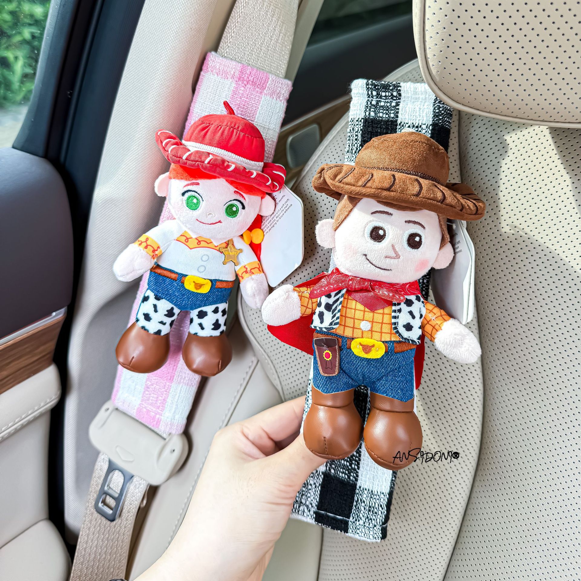 Authentic Buzz Lightyear Woody car seatbelt shoulder pad plush toy car interior decoration new car gift