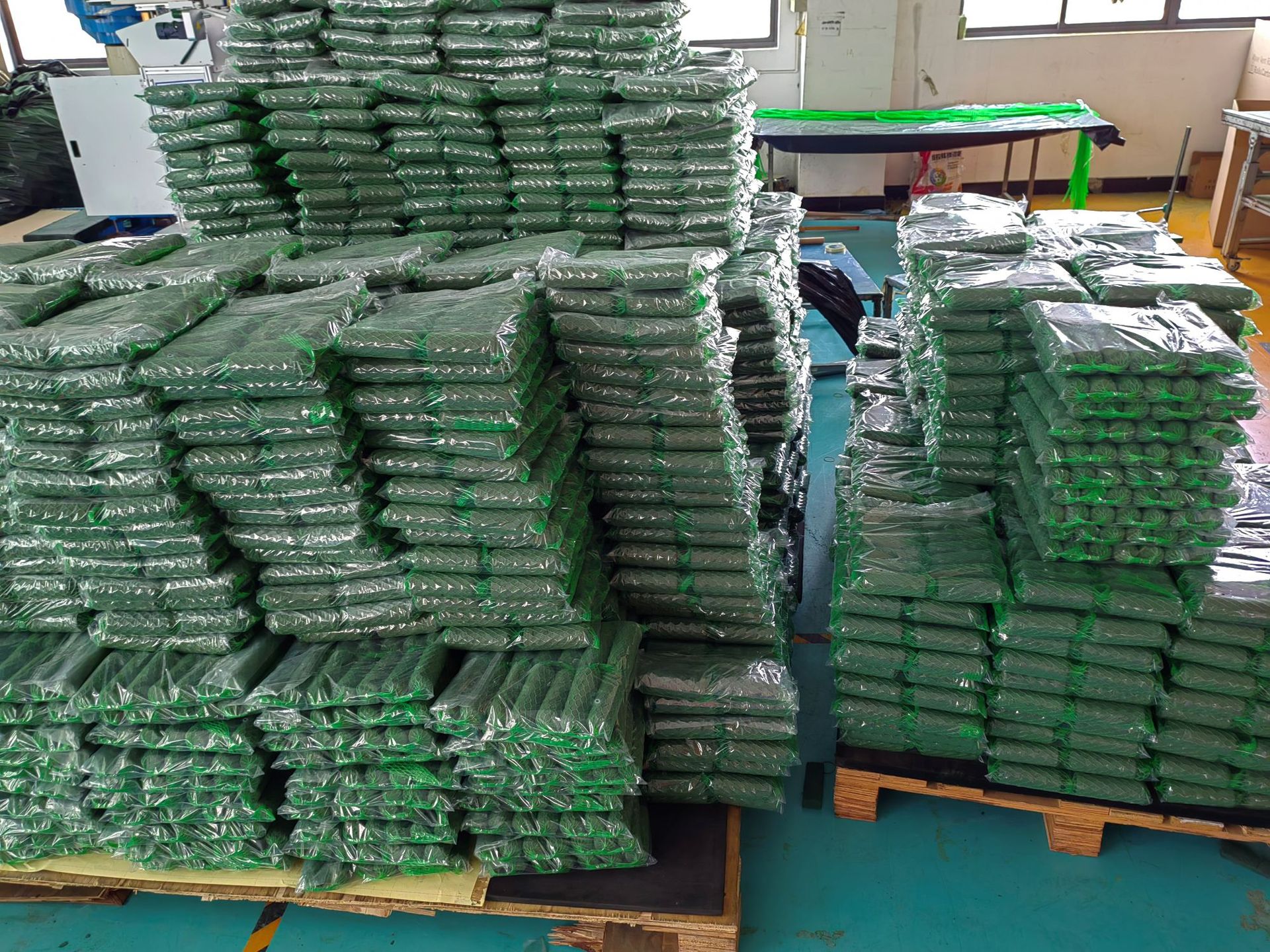 Coche de la boda flor de barro Arco de la boda que cuelga ramo de barro de flores embalaje flor fresca barro arreglo floral material de forma especial Flor de salchicha barro