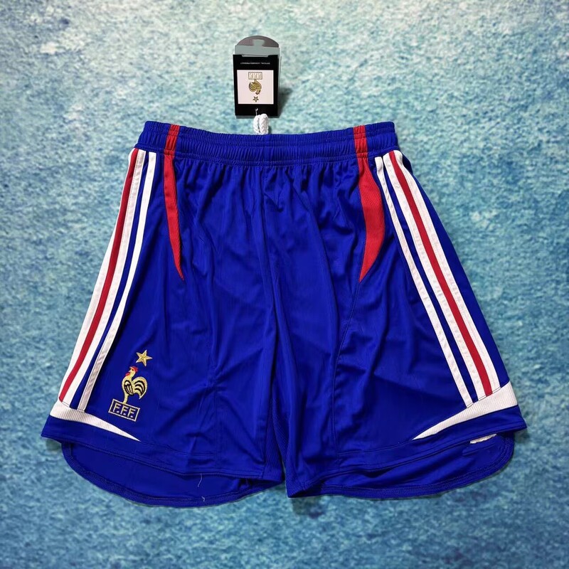 American Retro Football Shorts, Versatile for Men and Women, 06-07 Ac Milan, Real Madrid, England, in Stock, Can Be Mixed in Bulk American Retro Football Shorts, Versatile for Men and Women, 06-07 Ac Milan, Real Madrid, England, in Stock, Can Be Mixed in Bulk