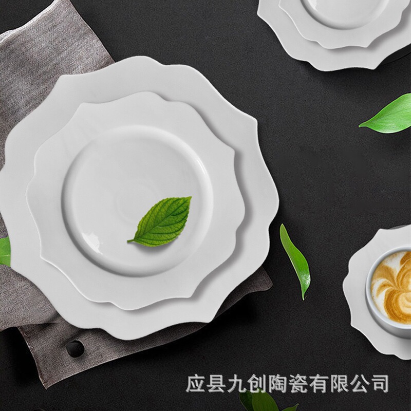 Foreign trade tableware, white porcelain lotus leaf lace plate, ceramic plate, wedding rental, hotel export Foreign trade tableware, white porcelain lotus leaf lace plate, ceramic plate, wedding rental, hotel export