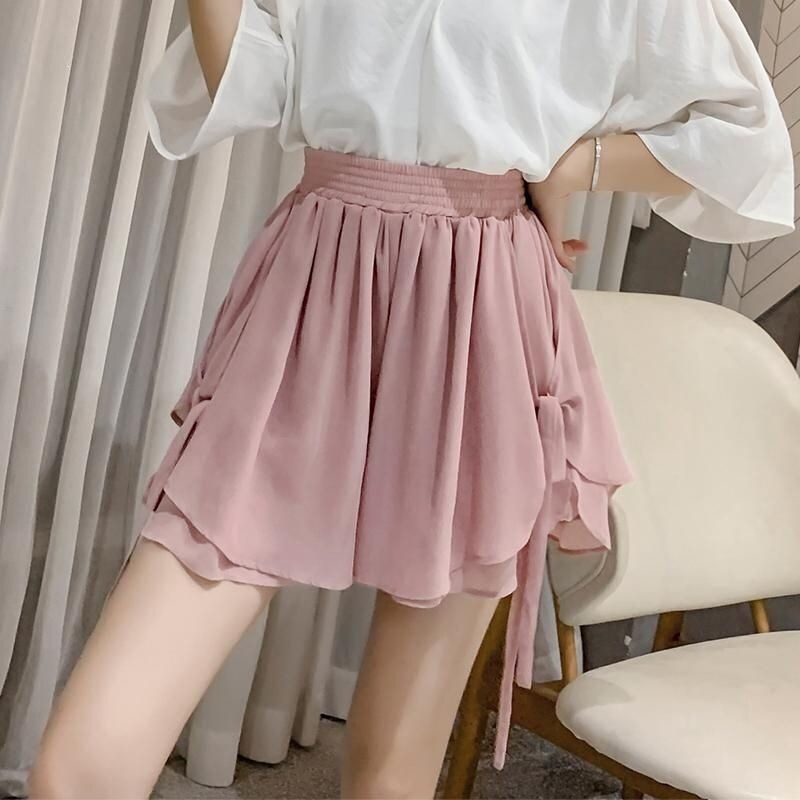 Suitable for Women with Wide Hips and Thick Thighs, Summer Loose Shorts, High-Waisted Wide-Leg Five-Point Hot Pants, Chiffon Half-Length Skirt Pants