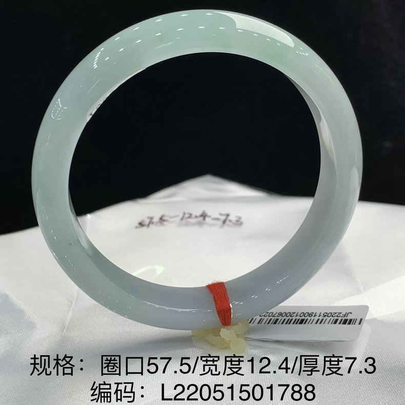 翡翠K金7d47808ceede0d9