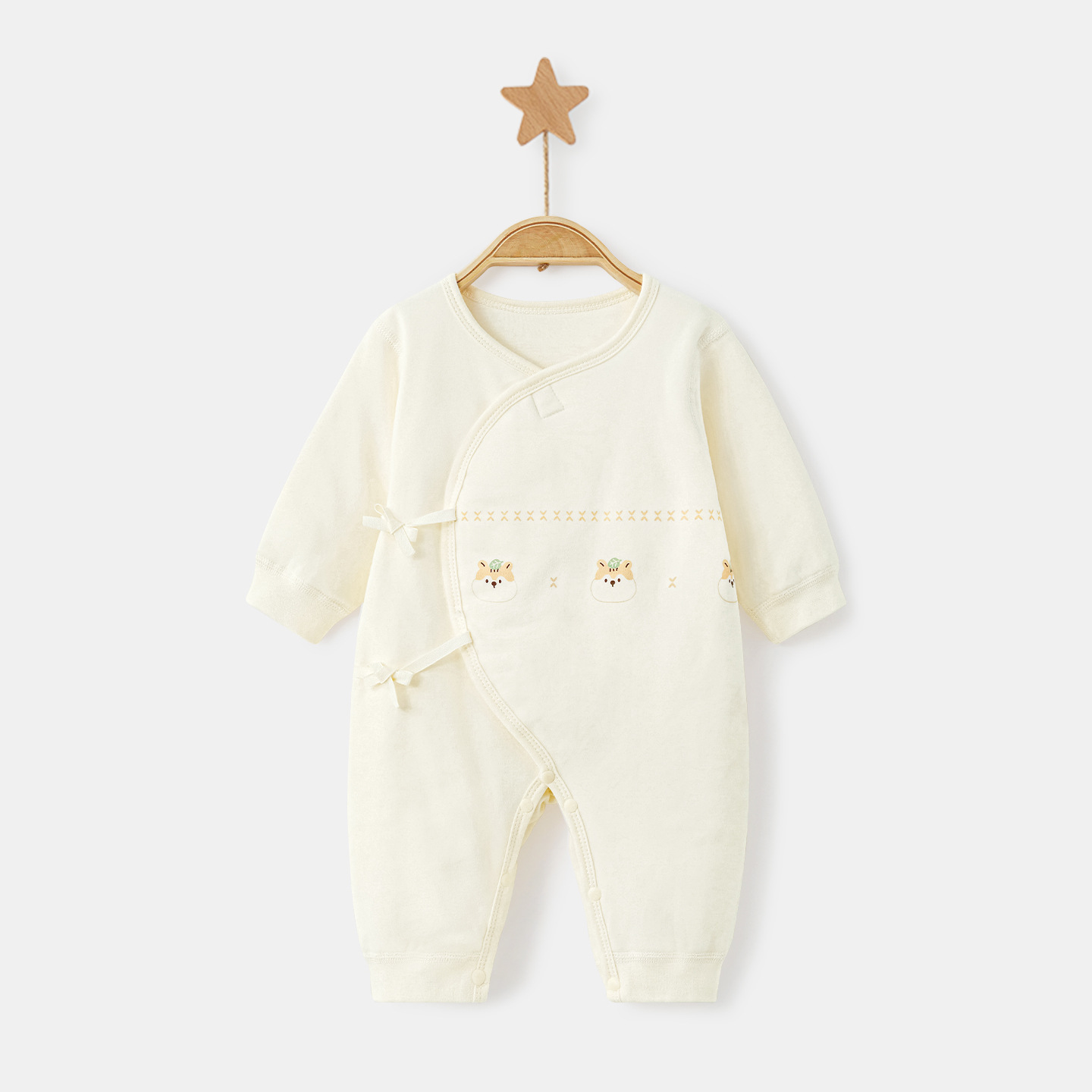Ropa de bebé recién nacido otoño y invierno primaria delgada algodón intercalado 0 calor monje de marzo para salir a los niños pequeños camiseta de bebé image 7
