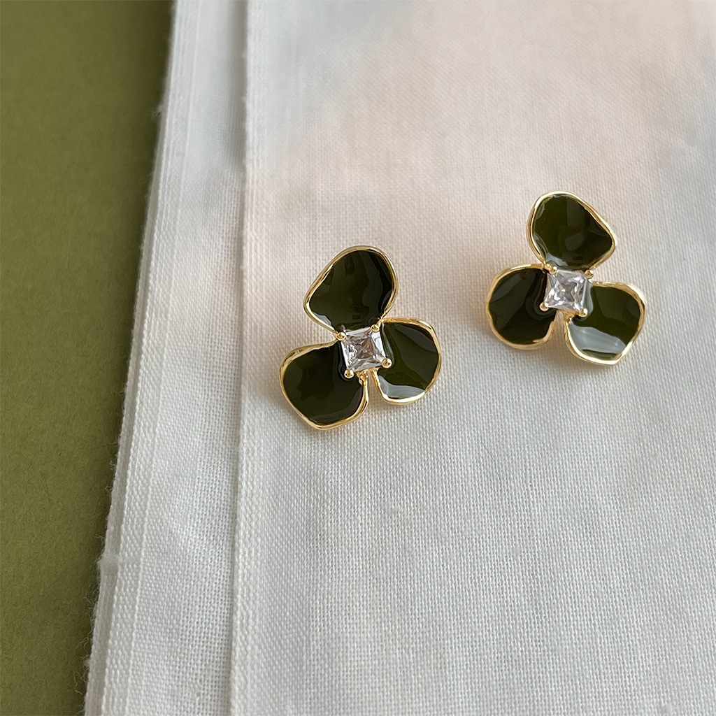 耳语场景.psd_0030_组 32 拷贝.jpg