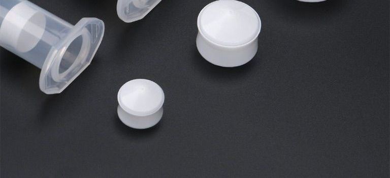 Dispensing machine accessories: American-style transparent syringe, dispensing syringe adapter/white syringe with piston adapter