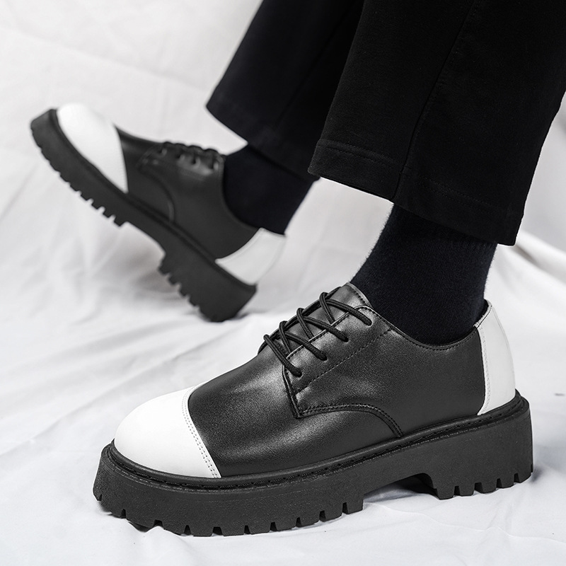 Nuevos zapatos de cuero casuales para hombres, zapatos de estilo retrógrado de alta altura, botas de Martin, zapatos al aire libre con suela gruesa.