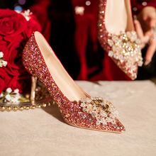 不累脚2024年新款红色中式秀禾服新娘结婚鞋女细跟粗跟敬酒高跟鞋