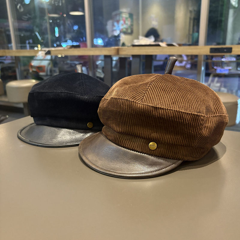 Vintage Corduroy Beret for Women, Autumn/Winter Octagonal Hat, Trendy Fashionable Casual Versatile Artist Hat That Makes the Face Look Smaller Vintage Corduroy Beret for Women, Autumn/Winter Octagonal Hat, Trendy Fashionable Casual Versatile Artist Hat That Makes the Face Look Smaller
