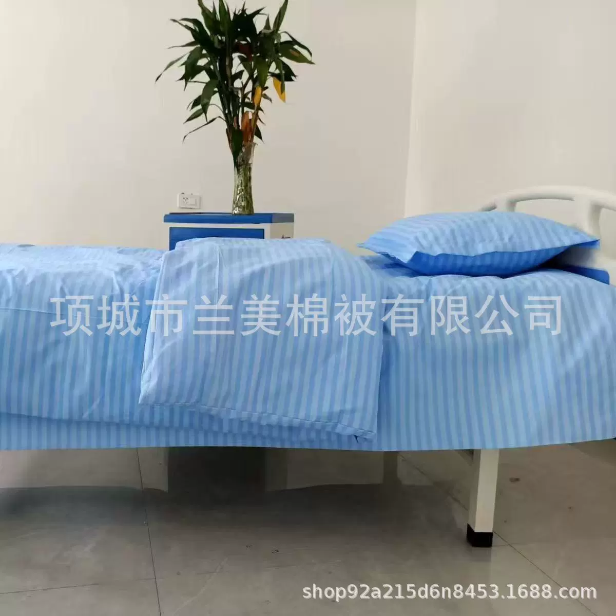 厂家直销诊所医院床单白色蓝色缎条被罩枕套一次性三件套化纤布料