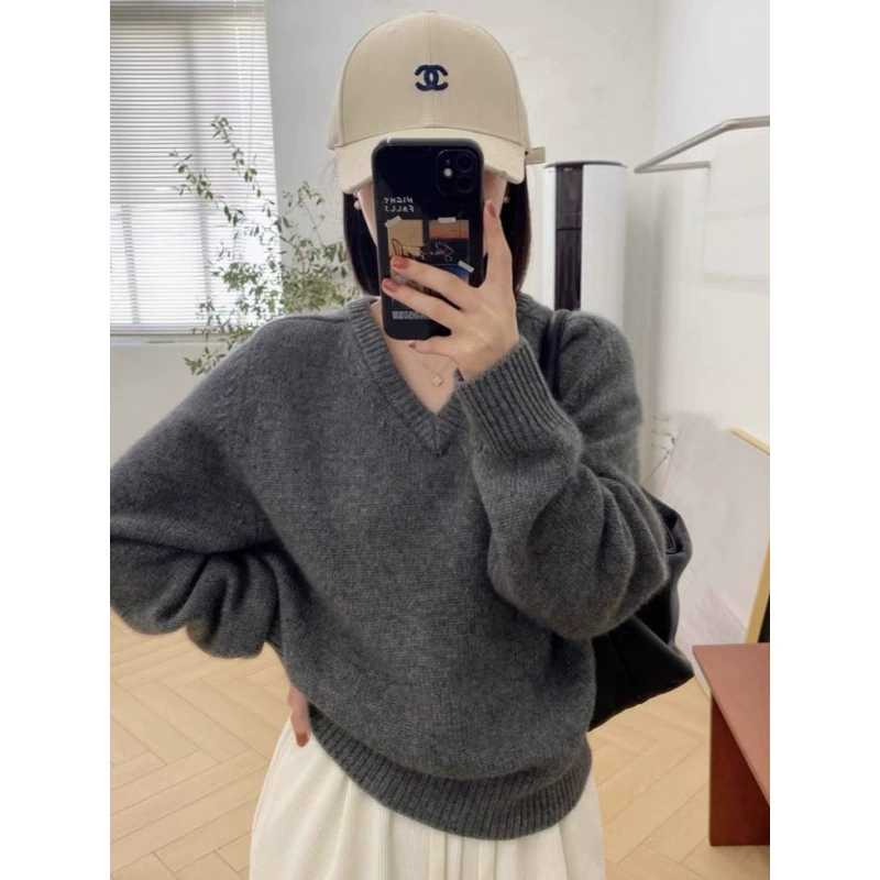 Европейский v-образный воротник 100% чистый шерстяной свитер женский осенний и зимний свободный мягкий клейкий низкий воротник кашемир толстый нижний повседневный свитер