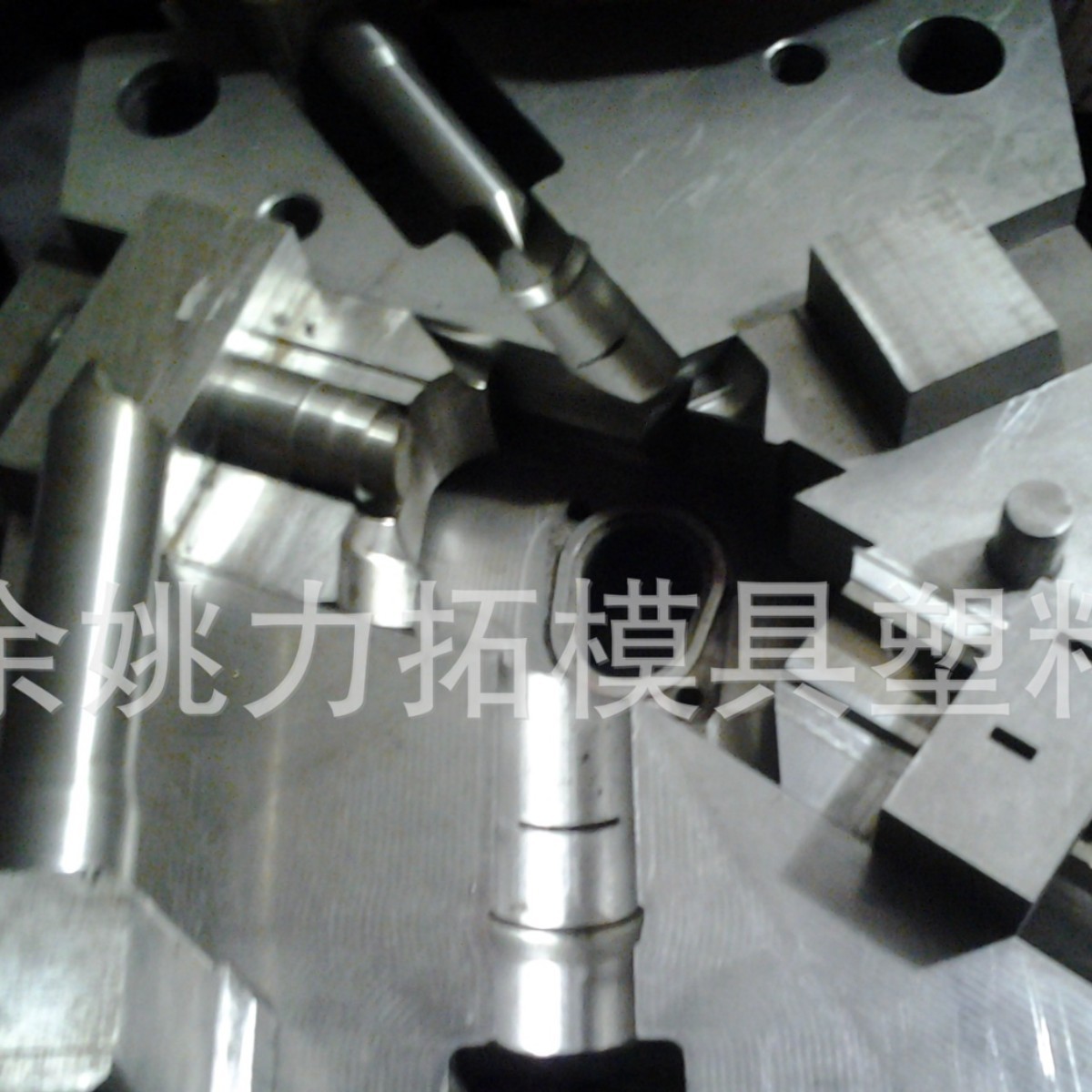 厂家供应塑料模具加工 塑料模制造 各种电器模具生产加工