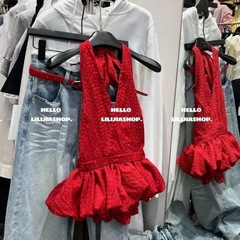 2025洋気春の新しいフランス風のポイントの婦人服の首のベルトを掛けて腰の露背のアメリカ式のガーターの上着を収めます。