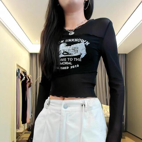 Printed top—sensual, trendy, high-end look, slimming design—sexy black short-style long-sleeved women’s piece for spring and autumn.