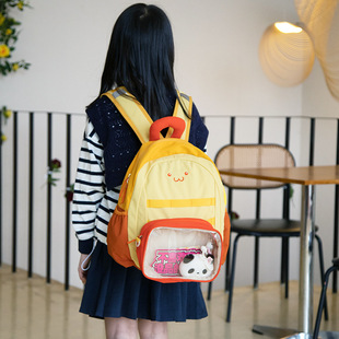 �nϵС���¿�ͨ�׃��@�����ɐ���Ůͯ�p�㱳���r�аٴͯ�p���