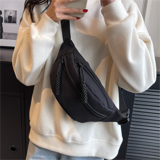 Bolso pequeño de lona simple casual para mujeres 2023 nueva moda bolso de mensajero del todo fósforo deportes de moda bolso de pecho de las mujeres bolso de la cintura