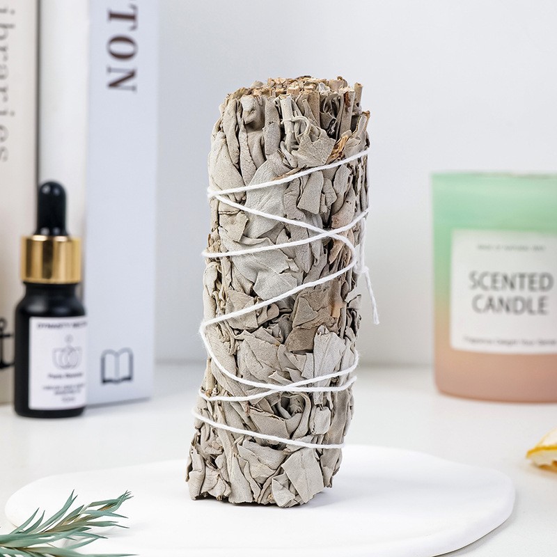 アメリカのカリフォルニア産ホワイトセージ、シダー、ラベンダー、ブルーグラスのアロマセット、空間浄化用聖なる木ホワイトセージ