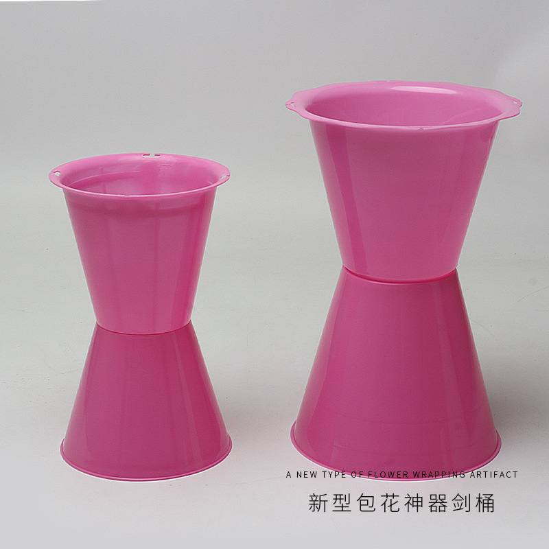 Nuevo estilo de envoltura de flores artefacto tubo de flecha ramo coreano base de plástico tienda de flores novato material de soporte de flores material de fábrica al por mayor