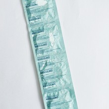50只袋装光面避孕套外贸跨境电商尾货计生用品安全套