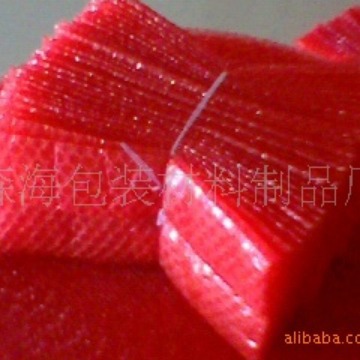 生产各大小规格 红色防静电汽泡袋 ，气泡袋，13642944388洽谈
