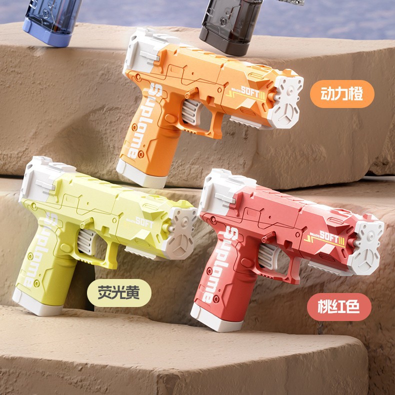 Pistola de agua de hielo para niños juguetes de enlace mecánico de perforación de pulverización de agua de alta presión fuerte pistola de agua de agua de agua de verano