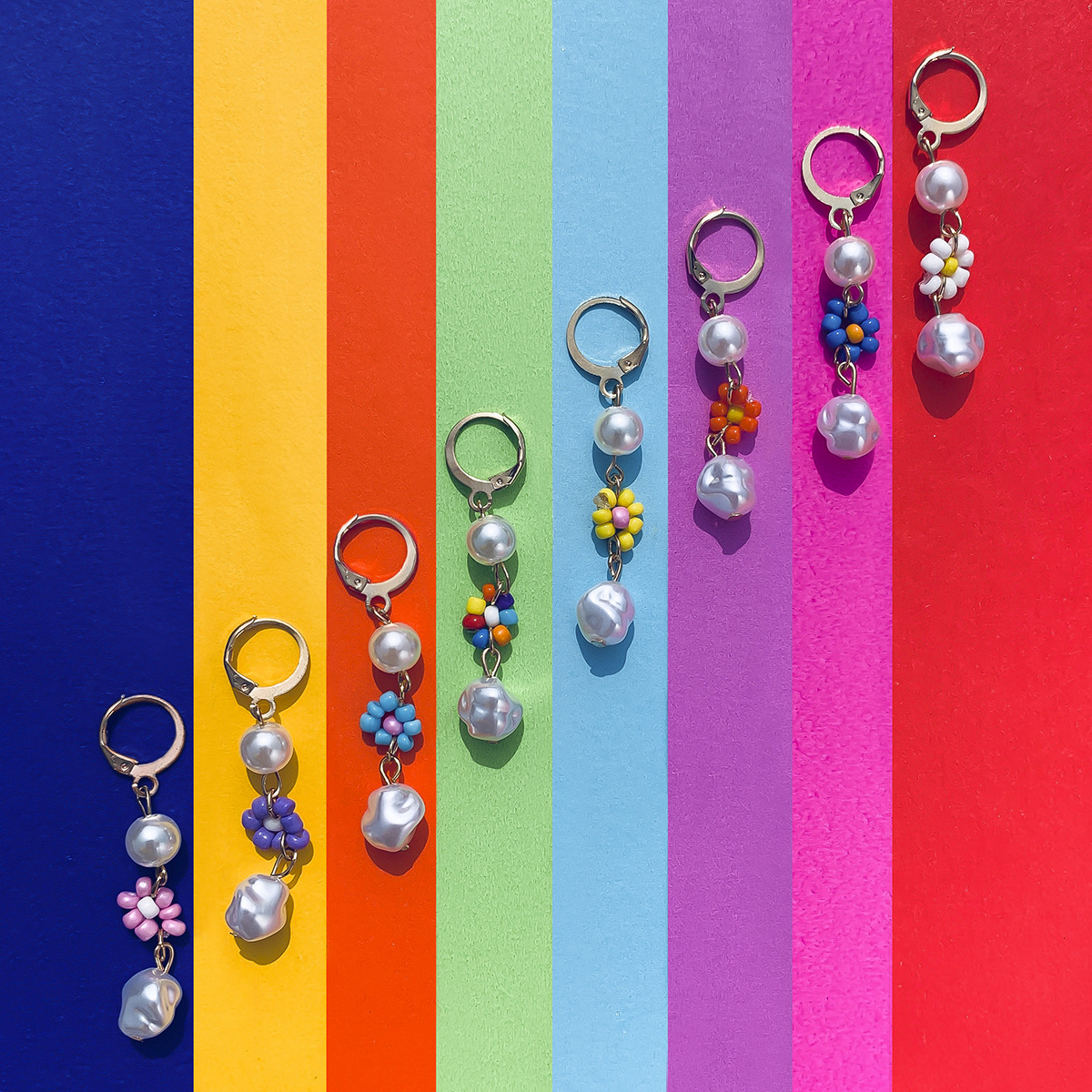 Boucles d'oreilles en forme de marguerite, perles de riz, fraîches et polyvalentes, de style minimaliste, imitant les perles, boucles d'oreilles en forme de fleur de niche_voghion.com