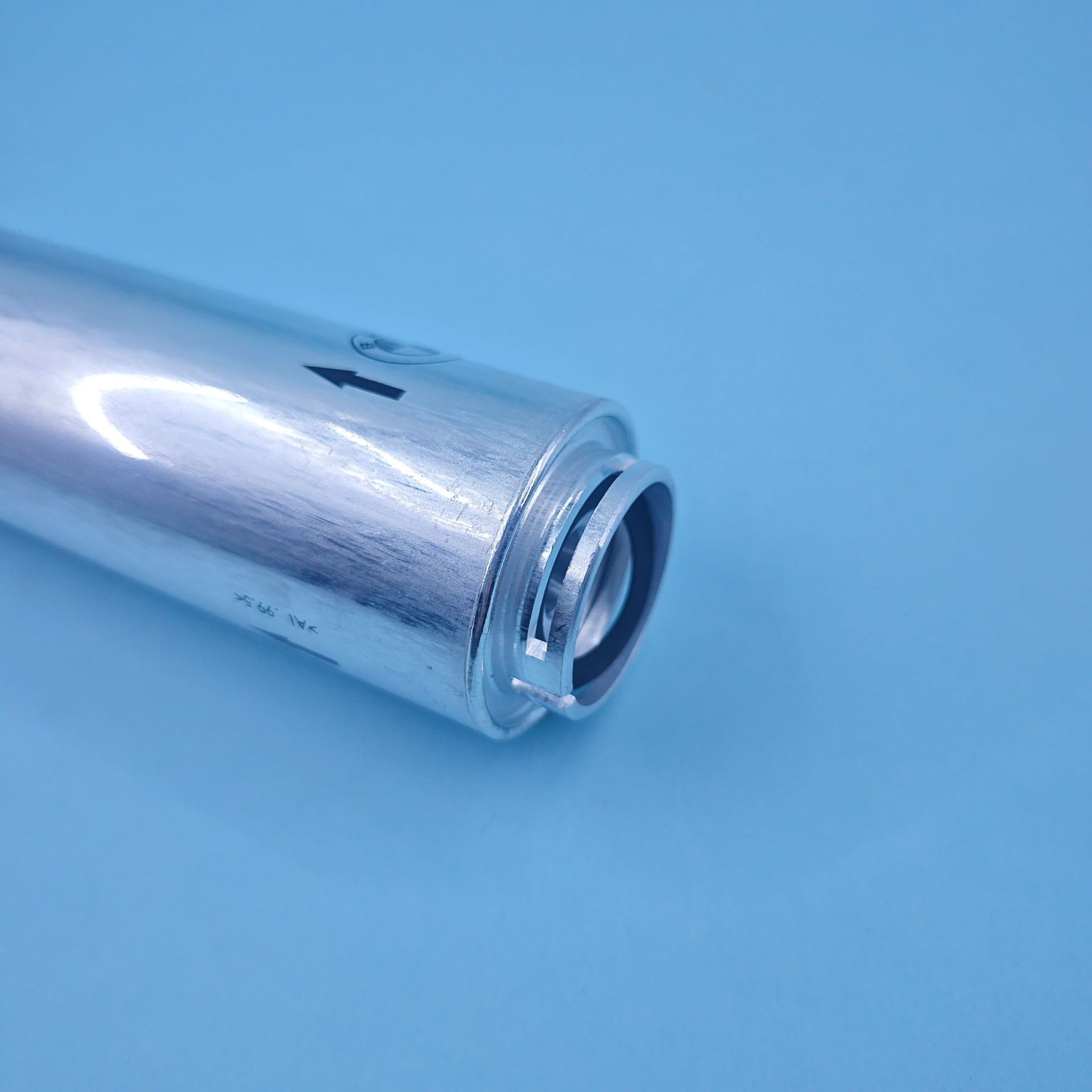 13327793672 is suitable for BMW 1 Series, 3 Series, 5 Series, 7 Series, MINI gasoline filter, fuel filter