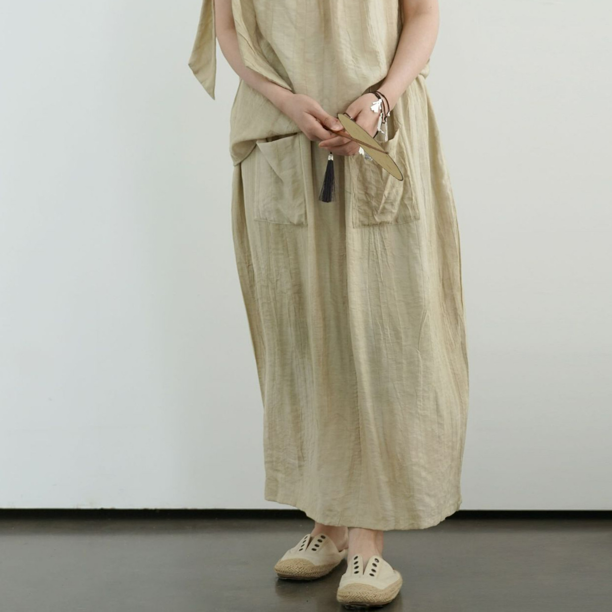 Original Design Tencel Wrinkled Linen Elegant Large Pocket Skirt Retro Slimming Large Skirt Long Skirt B25043