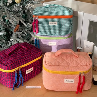 Creative Contrast Color Plaid Cosmetic Bag Women's Ins Large Capacity Cosmetic Brush Storage Bag Portable Travel Bag