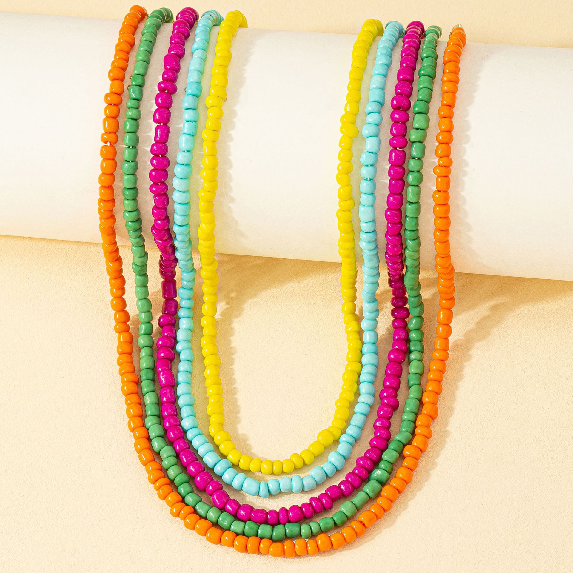 Simple Style Solid Color Alloy Beaded Choker display picture 2