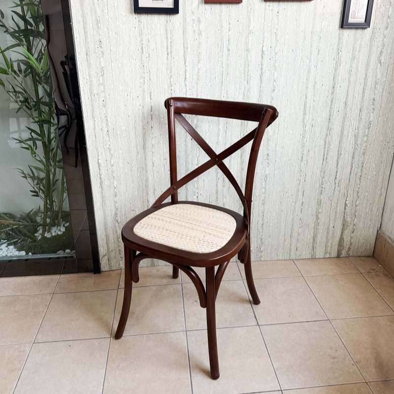 Silla de horquilla trasera - tablero de asiento de nogal negro