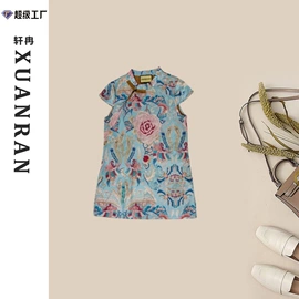 时尚休闲套装;女式牛仔裤;女式T恤