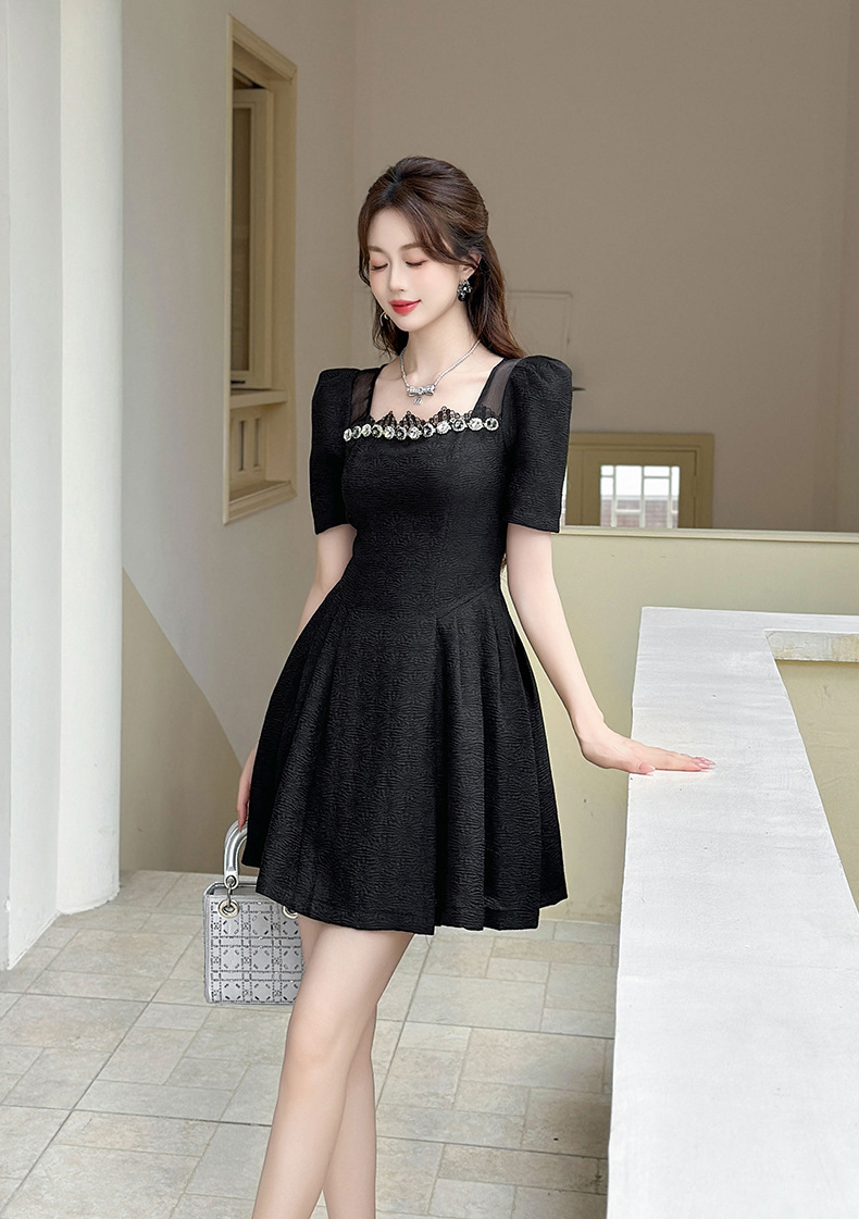 Váy đen bồng xòe cổ vuông thắt eo kiểu công chúa — Màu đen chi tiết 8