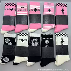 New Cross Heart Socks Graffiti Striped Letter Red Lips Embroidered Logo Terry Sole Unisex Sports Couple Trendy Socks