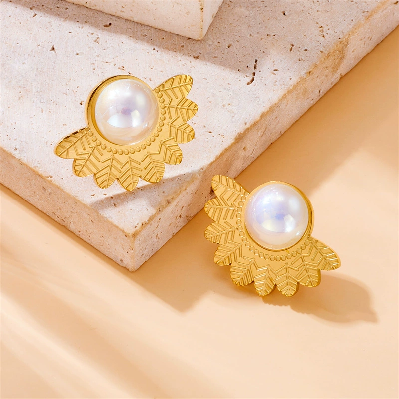 Retro fashionable accessories from pearl, pendant, earrings, ring, necklace stainless steel
