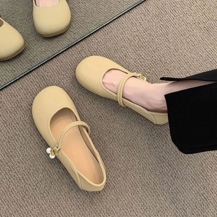 부드러운 가죽 프렌치 스커트 라운드 토 메리 슈즈 2025년 여름 신상 얕은 입 부드러운 밑창 여성화 플랫 캐주얼 가죽 신발