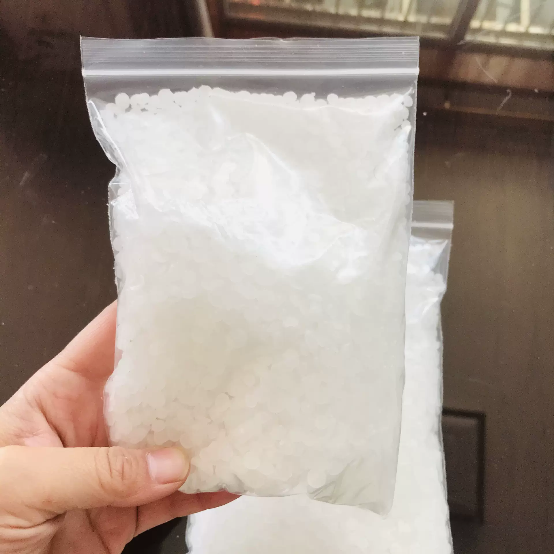 白蜂蜡颗粒香薰蜡烛原材料唇膏口红蜂蜡上光蜡抛光蜡地板蜡现货