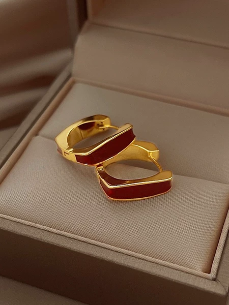 Square burgundy earrings