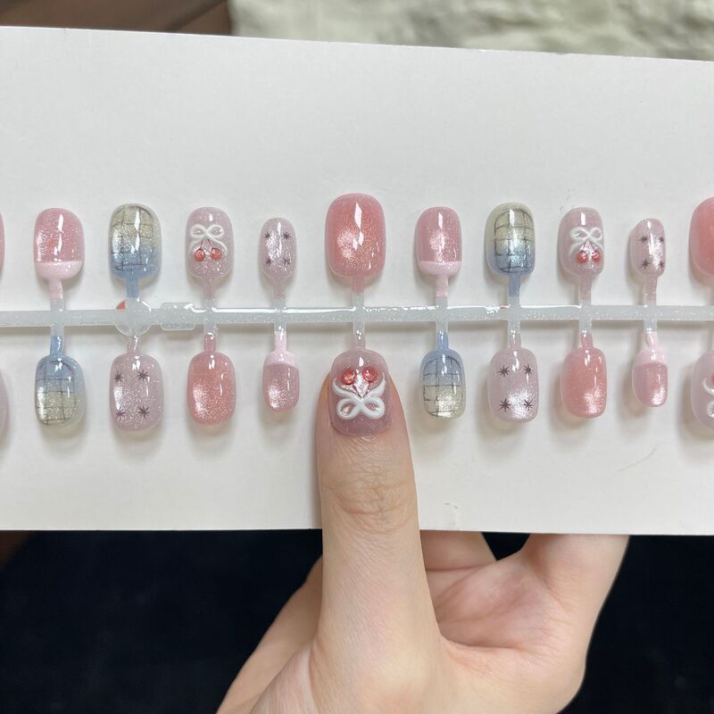 Checkered Cherry Short Pre-Made Nail Tips with Embossed Cat Eye Design, 30 Pieces, Assorted Sizes, Light Luxury Style Wearable Nails Checkered Cherry Short Pre-Made Nail Tips with Embossed Cat Eye Design, 30 Pieces, Assorted Sizes, Light Luxury Style Wearable Nails