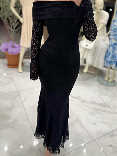 Women's long dresses are hot selling one-shoulder sexy lace long-sleeved dress dress