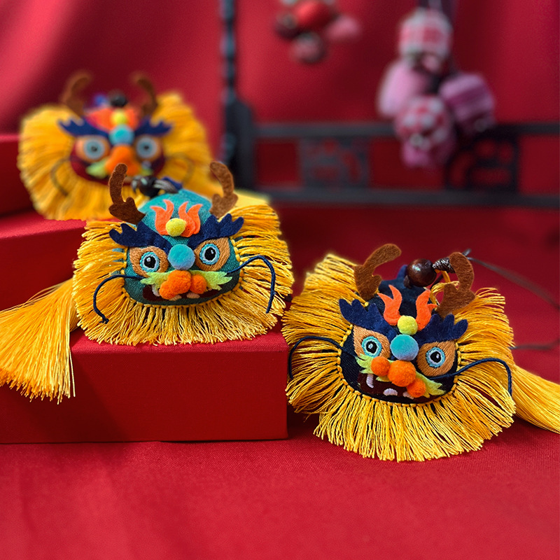 Estilo chino lindo dragón incienso bolsa colgante bordado hecho a mano de los niños paquete material de bricolaje