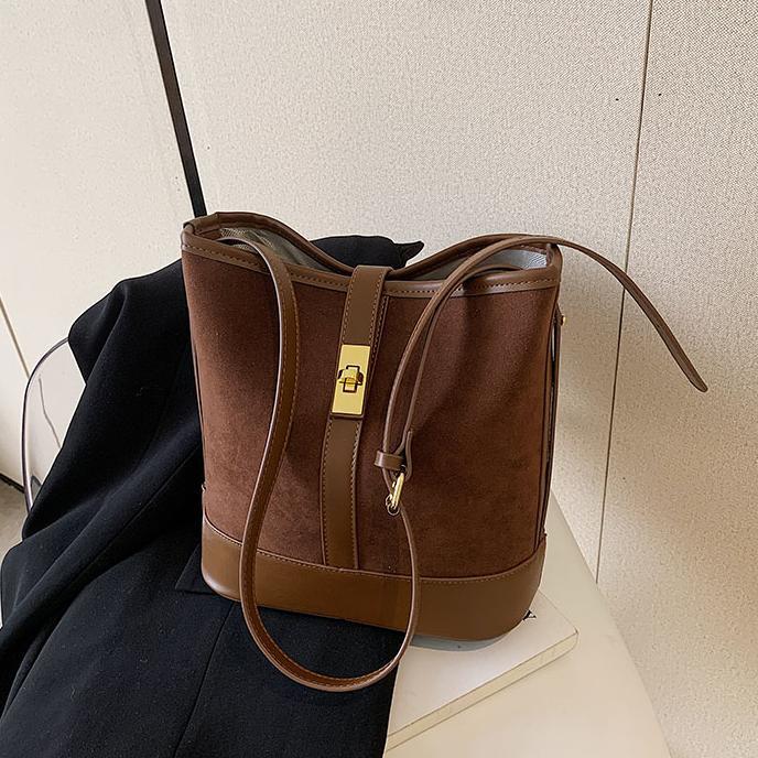 Casual cascada bolso de brazo para mujeres 2024 nuevo estilo coreano retro tendencia bolso de cubo de alta calidad bolso de hombro de viaje