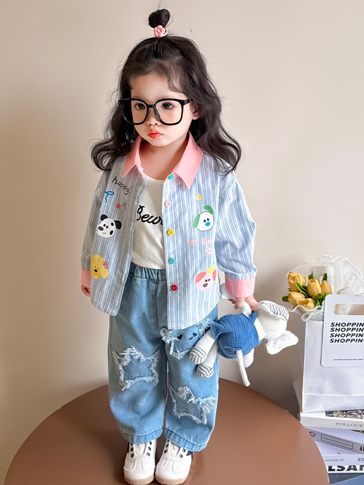 Camisa para niña primavera 2025 nueva camisa de manga larga para bebé de estilo occidental primavera y otoño chaqueta a rayas para niña