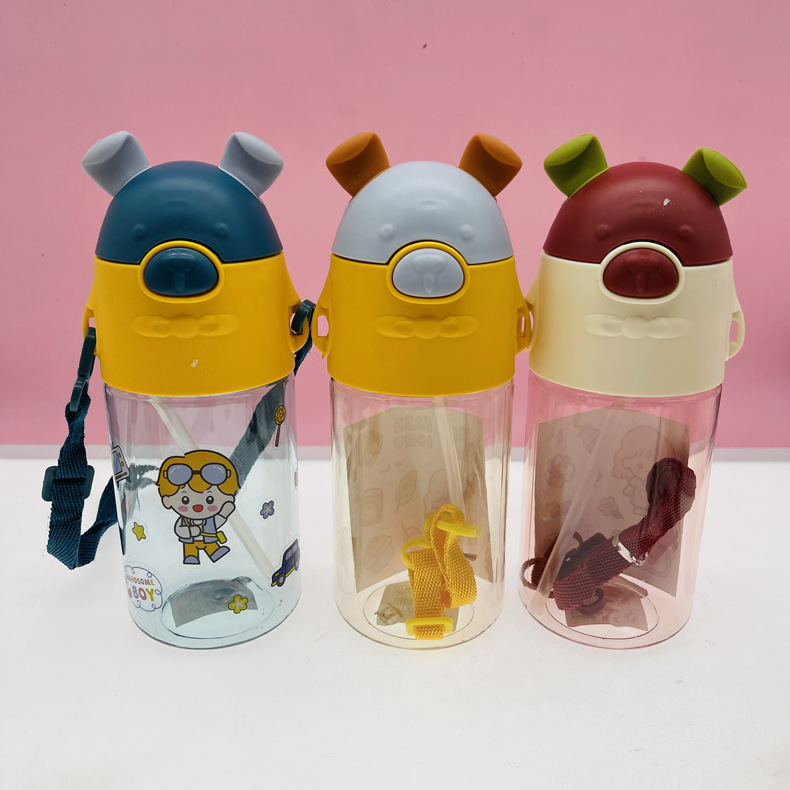 Baijia taza de paja de silicona taza de agua 550ml taza de plástico Correa al aire libre taza de bebida estudiante rebotando conveniente taza de agua