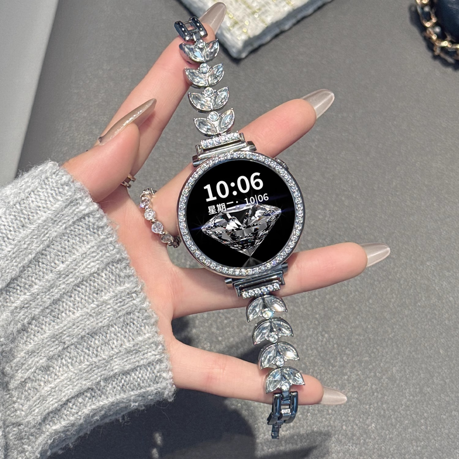 Suitable for Huawei Gt5 Watch Strap Metal Diamond Fishtail Chain Gt4 Smart Watch5 Women's Mermaid Wristband