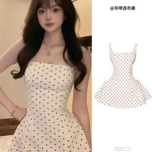 ��ɫ���c�����B��ȹŮ2025�ļ��¿�ǧ���L�����o��a�������ȹ��