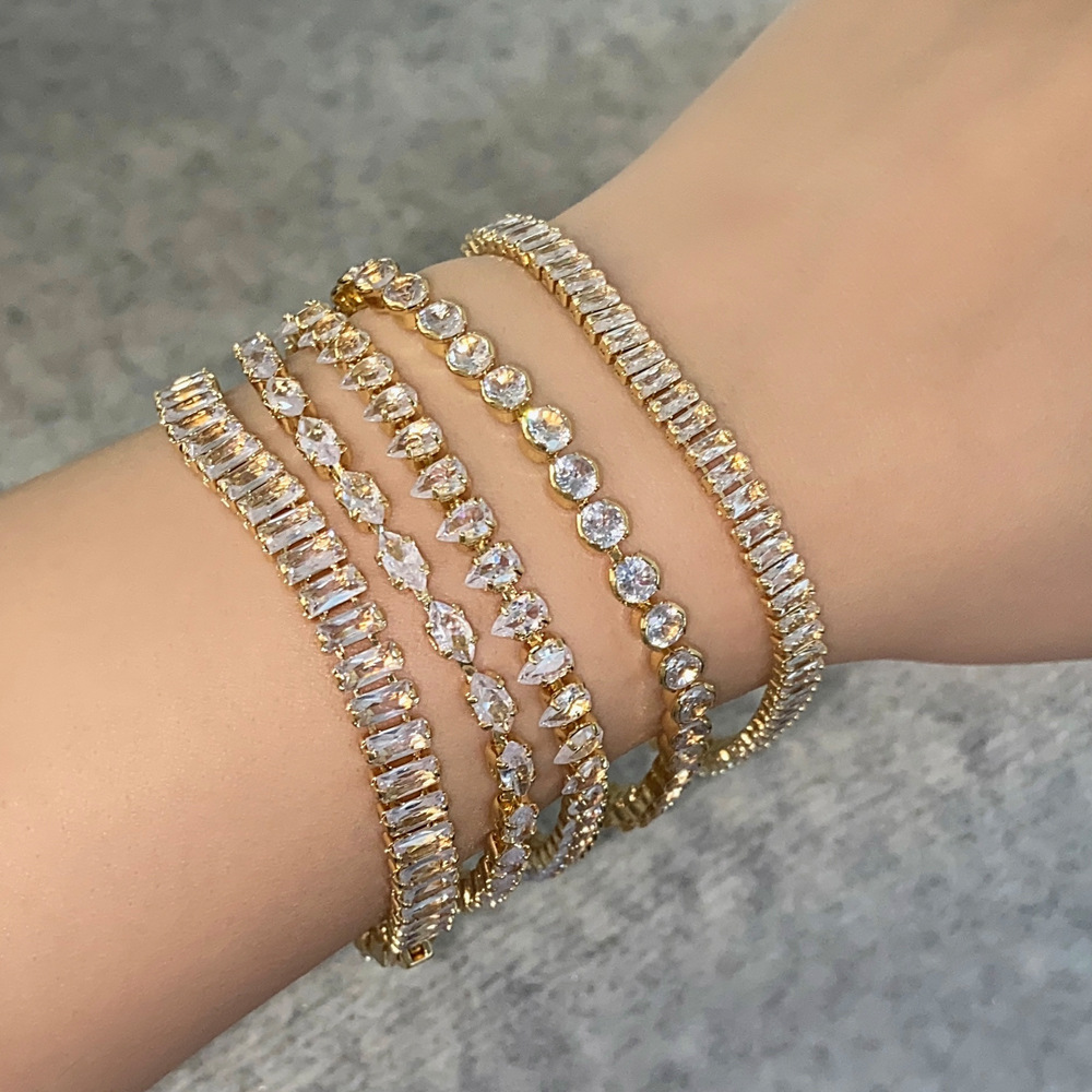 Shopping Occasion Copper Material Modern Style Solid Color Copper Plating Inlay Zircon Bracelets