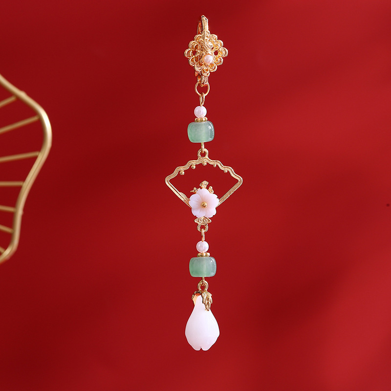Nuevo estilo chino cheongsam colgante de tapeta de presión femenino de alta gama borla estilo chino Magnolia Ruyi Palace Hanfu Accesorios