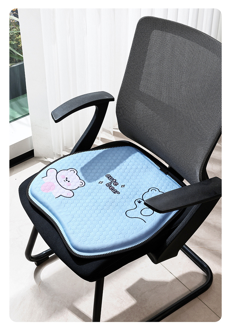 Factory direct summer cartoon honeycomb gel car seat cushion ice cushion office seat cushion breathable silicone cold cushion